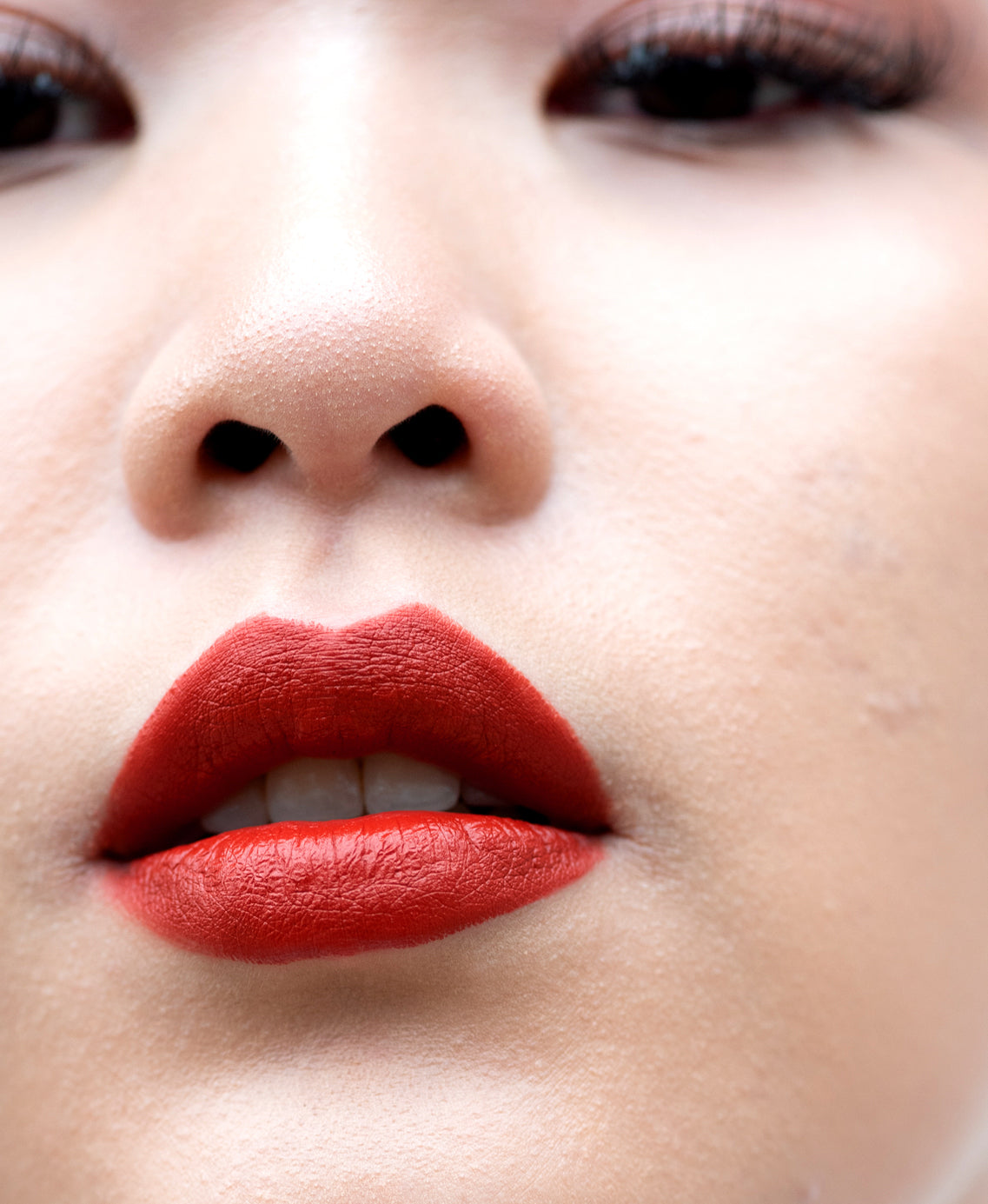 gentle natural coco crayon by Ere Perez applied on skin for multi-use vivid colour 